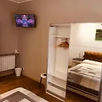 Smart-house-central-rent-rooms-free-parking ベッド・アンド・ブレックファスト ベルガモ