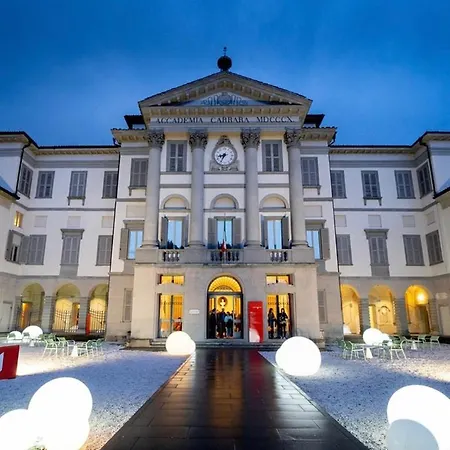 Smart-house Rent-rooms Free Parking Bed & Breakfast Bergamo