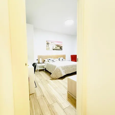 Bed & Breakfast Smart-house Rent-rooms Free Parking 3*