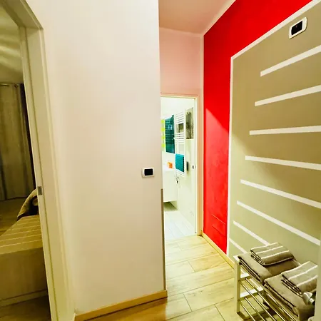 Smart-house Rent-rooms Free Parking Bed & Breakfast 3*