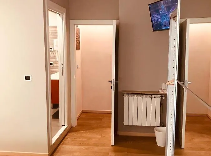 Smart-house Rent-rooms Free Parking 4*